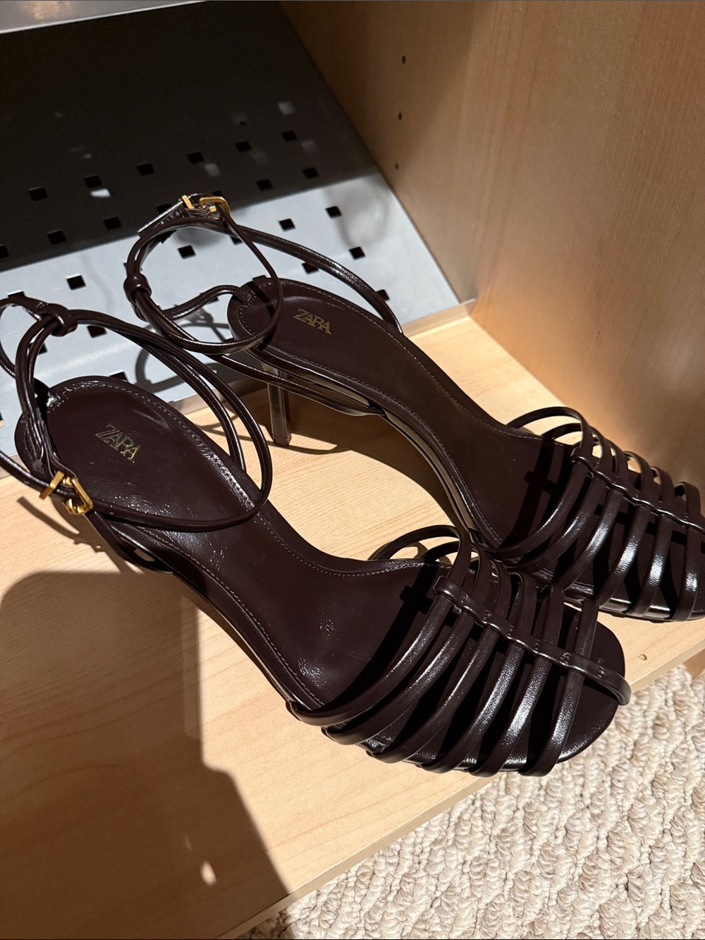 Zara NWOT chocolate brown heels bitters veneta looking